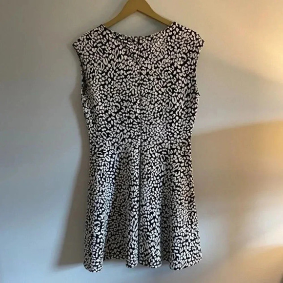 Guess Black and White Leopard Print Dress - Picture 7 of 9